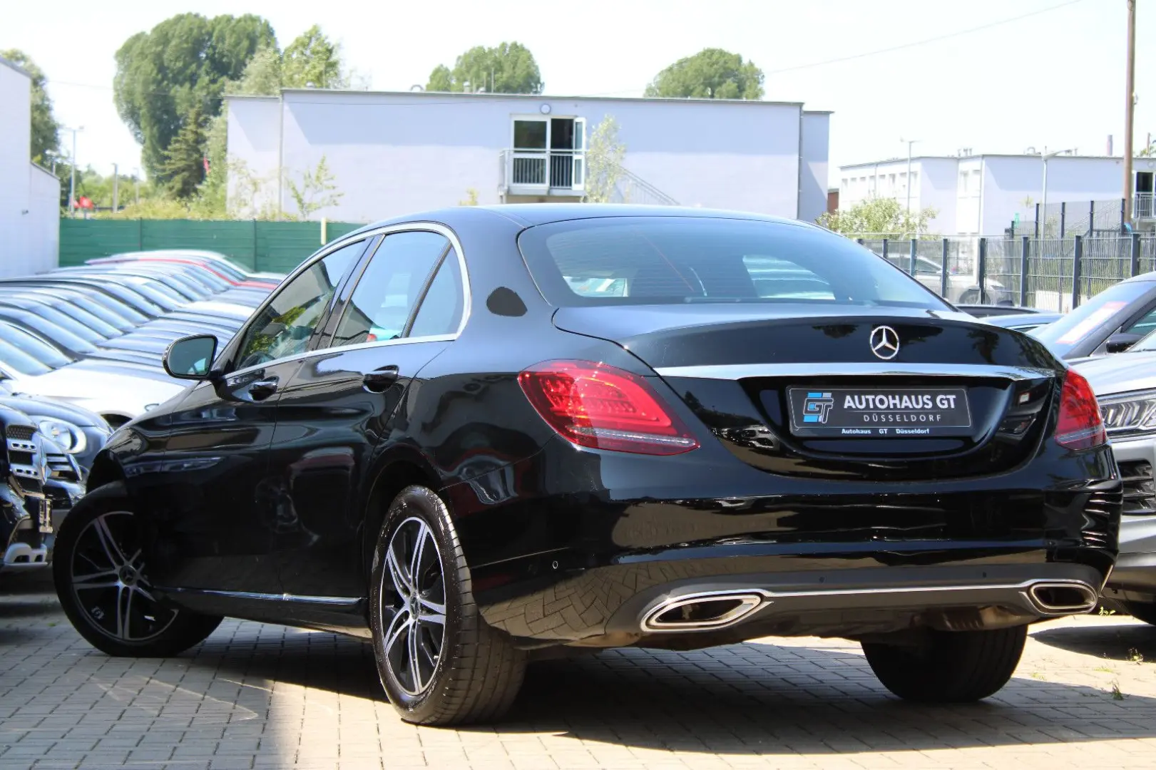 C 300 4Matic/Sport/Navi/Kamera/Klima/Sitzhzg