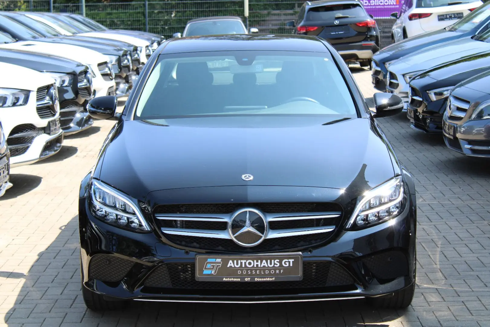 C 300 4Matic/Sport/Navi/Kamera/Klima/Sitzhzg