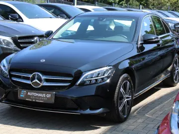 C 300 4Matic/Sport/Navi/Kamera/Klima/Sitzhzg