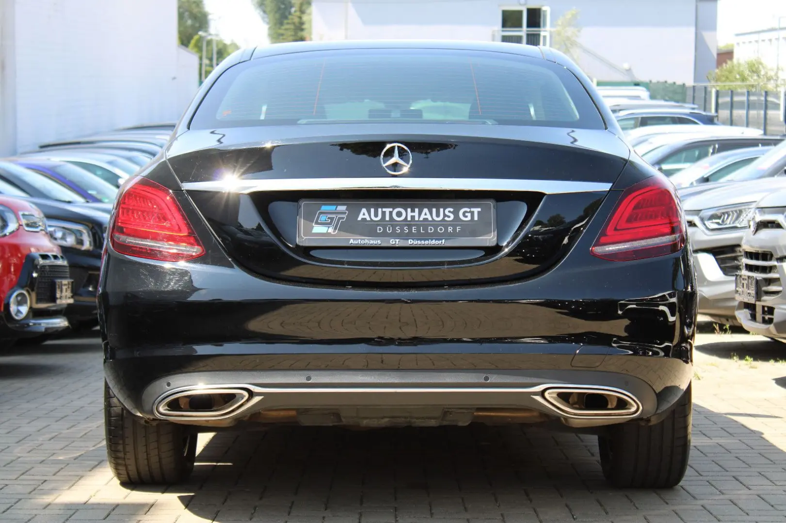 C 300 4Matic/Sport/Navi/Kamera/Klima/Sitzhzg