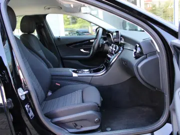 C 300 4Matic/Sport/Navi/Kamera/Klima/Sitzhzg