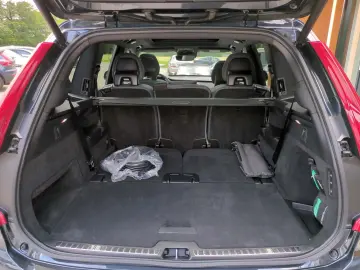 XC90 Inscription Expression Recharge Plug-In Hyb