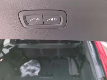 XC90 Inscription Expression Recharge Plug-In Hyb