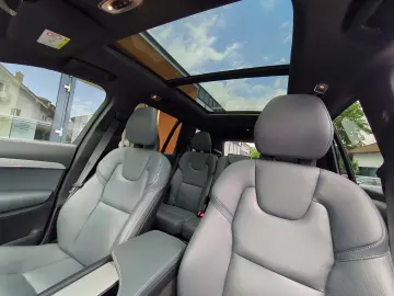 XC90 Inscription Expression Recharge Plug-In Hyb