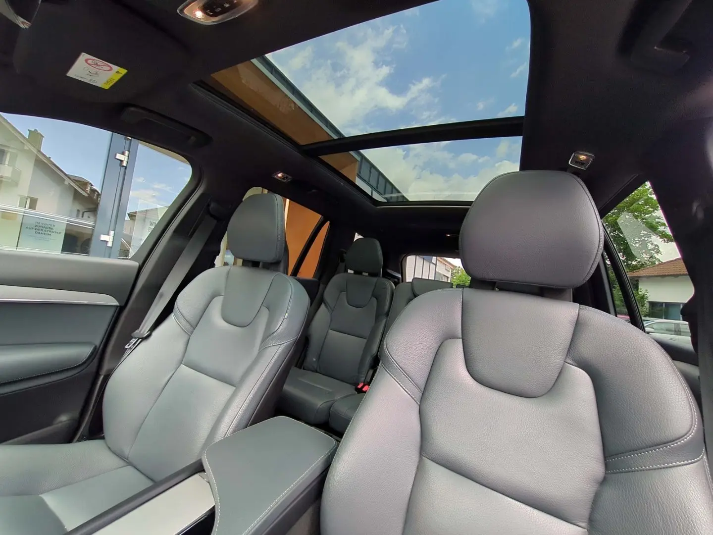 XC90 Inscription Expression Recharge Plug-In Hyb