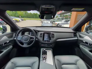 XC90 Inscription Expression Recharge Plug-In Hyb