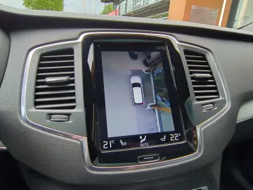 XC90 Inscription Expression Recharge Plug-In Hyb