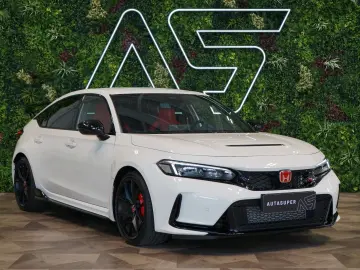 TYPE R CARPLAY WARRANTY LED ACC 44.876€ NETTO