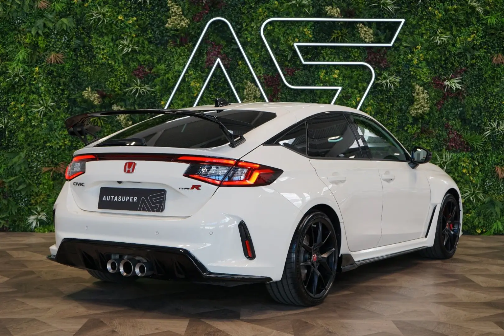 TYPE R*CARPLAY*WARRANTY*LED*ACC*44.876€ NETTO