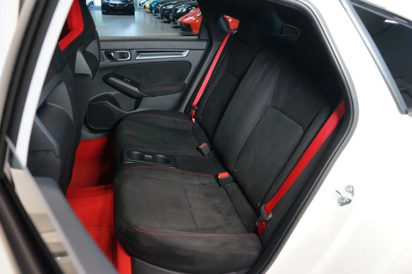 TYPE R*CARPLAY*WARRANTY*LED*ACC*44.876€ NETTO