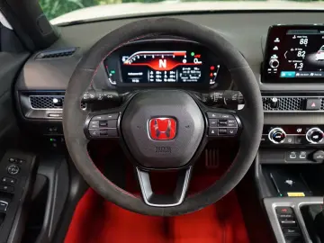 TYPE R*CARPLAY*WARRANTY*LED*ACC*44.876€ NETTO