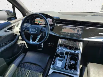 SQ7 4.0 TFSI quattro*Navi*Matrix*Alu*HUD*B&O*PDC