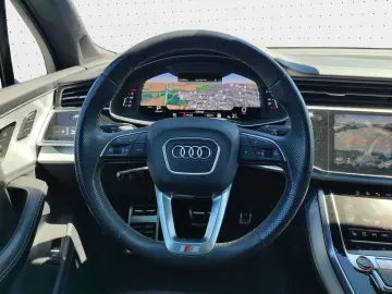 SQ7 4.0 TFSI quattro*Navi*Matrix*Alu*HUD*B&O*PDC