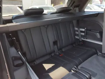 SQ7 4.0 TFSI quattro*Navi*Matrix*Alu*HUD*B&O*PDC