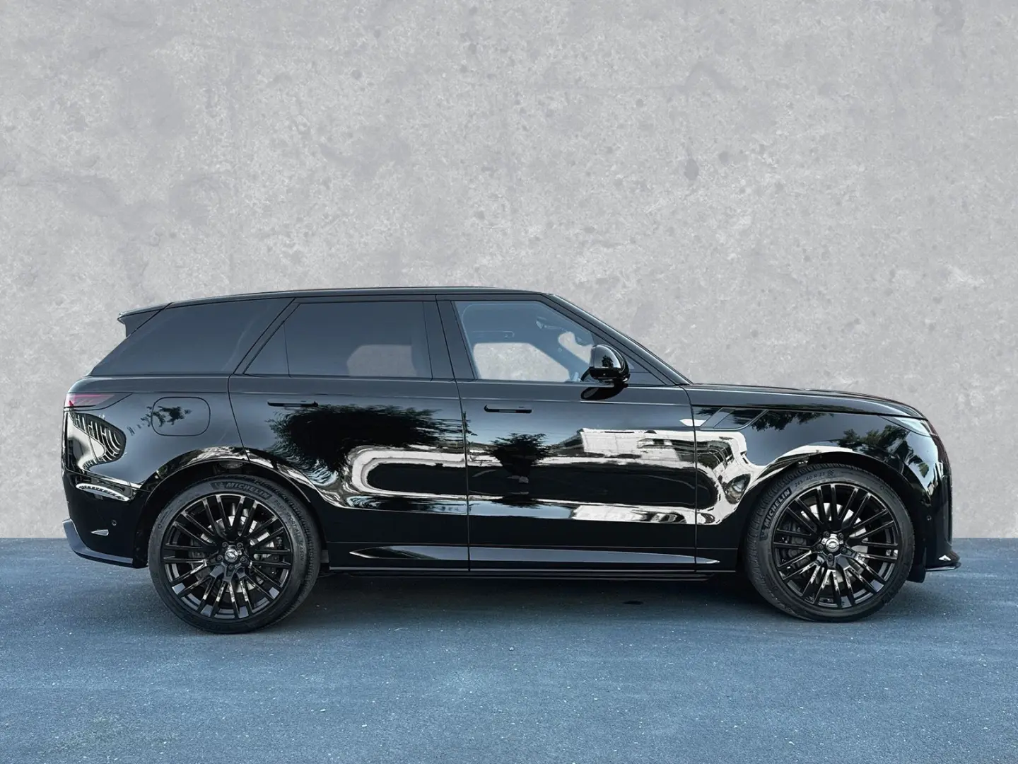 Range Rover Sport P635 SV Edition One / Luftrein