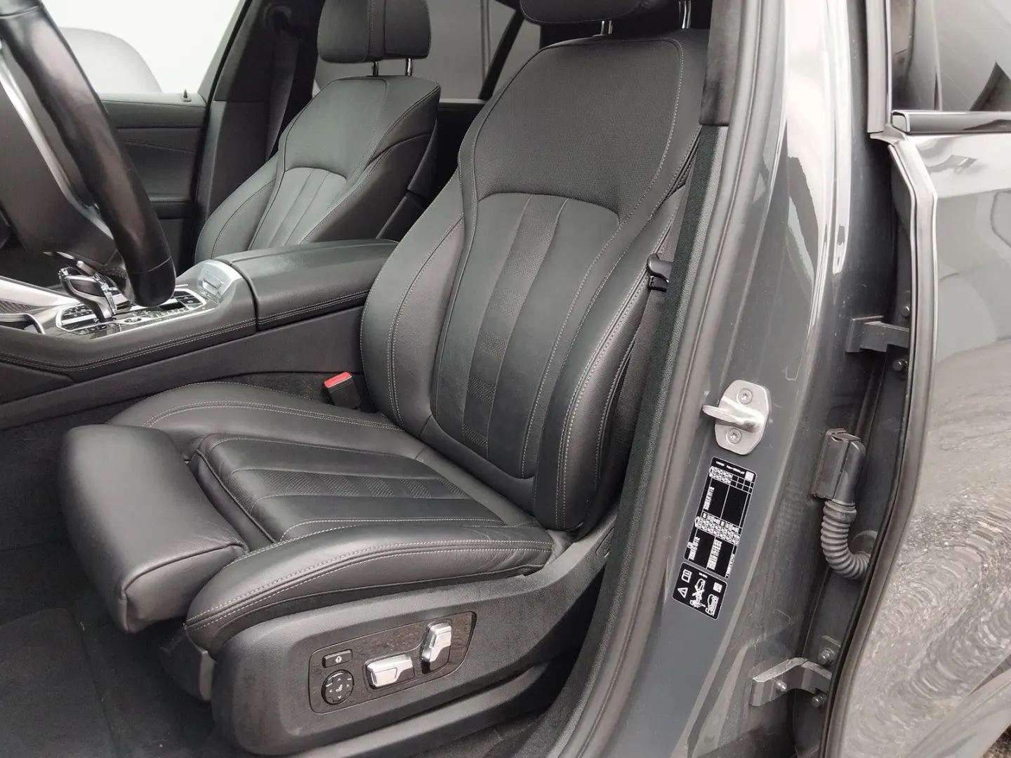 X6 M50 i Pano Stdhz 22