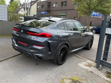 X6 xDrive 40 i M Sport AHK 15 TKM 23 Zoll Pano