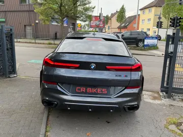 X6 xDrive 40 i M Sport/ AHK 15 TKM 23 Zoll/Pano