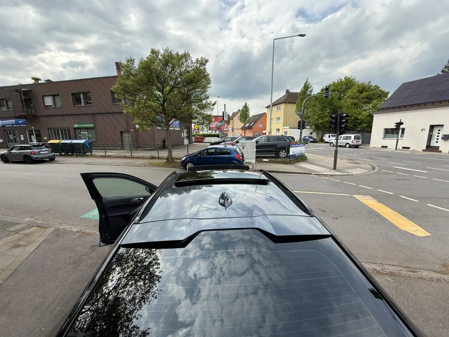 X6 xDrive 40 i M Sport/ AHK 15 TKM 23 Zoll/Pano