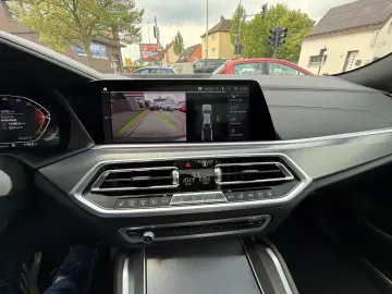 X6 xDrive 40 i M Sport/ AHK 15 TKM 23 Zoll/Pano