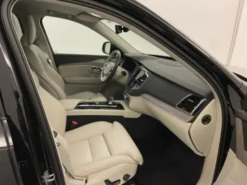 XC 90 T8 AWD Plus Dark Plug-In AHK