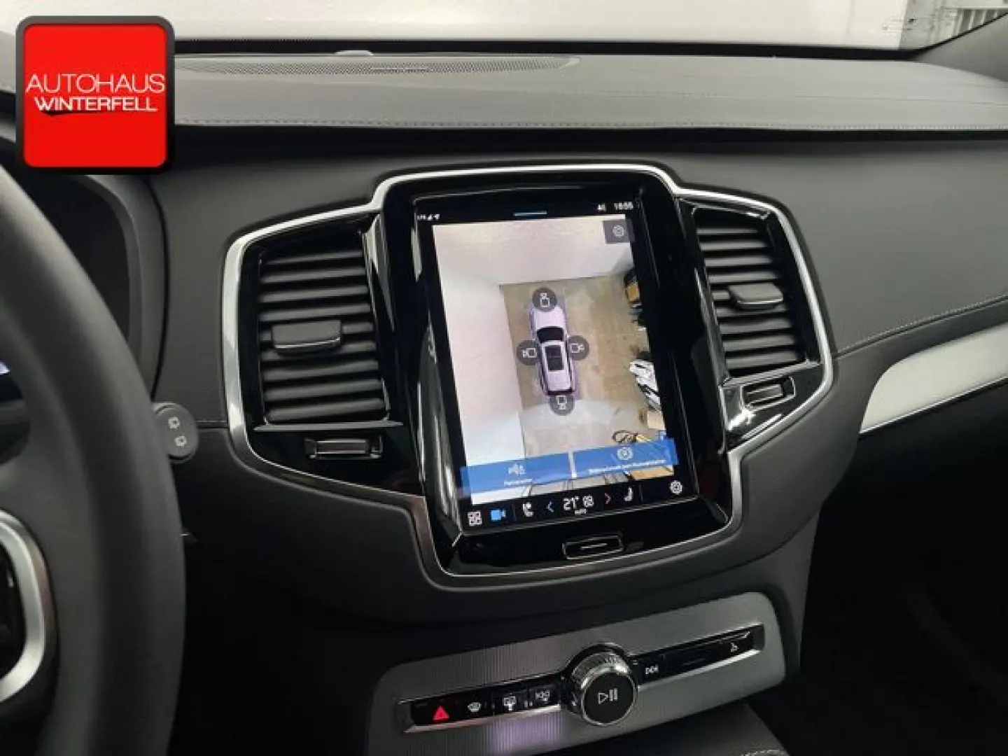 XC90 B5 D AWD Plus Dark 7SITZ+PANO+AHK+360+H&K+