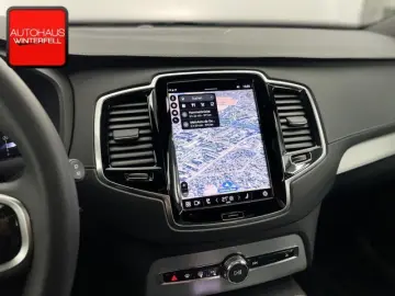 XC90 B5 D AWD Plus Dark 7SITZ+PANO+AHK+360+H&K+