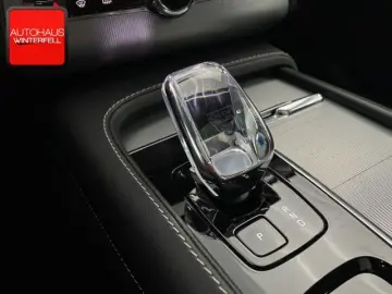 XC90 B5 D AWD Plus Dark 7SITZ+PANO+AHK+360+H&K+