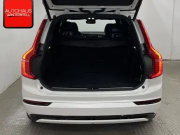 XC90 B5 D AWD Plus Dark 7SITZ+PANO+AHK+360+H&K+