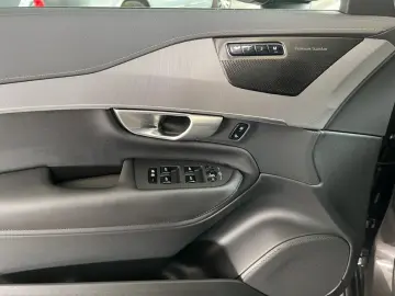 XC90 B5 Plus-Bright 7S Glasd 360° Standh Leder