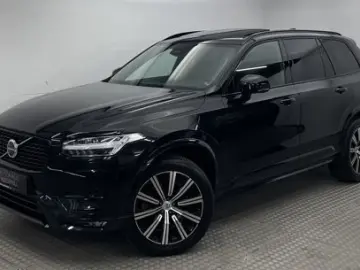 XC90 B5 D PLUS DARK AWD 7SITZ PANO AHK 360 MEMO
