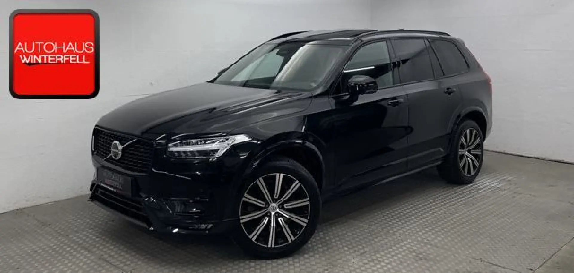 XC90 B5 D PLUS DARK AWD 7SITZ+PANO+AHK+360+MEMO+