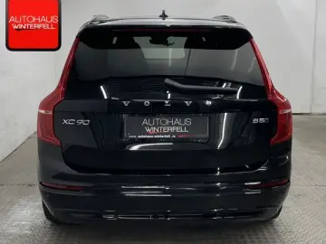 XC90 B5 D PLUS DARK AWD 7SITZ+PANO+AHK+360+MEMO+