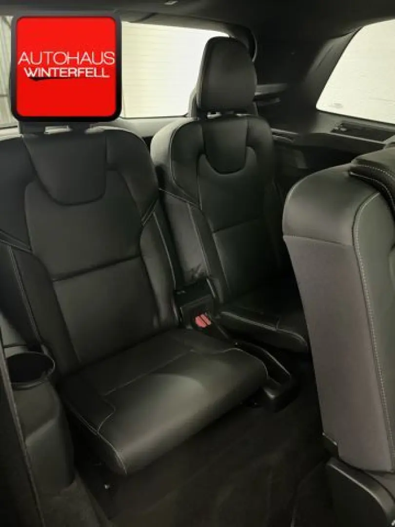 XC90 B5 D PLUS DARK AWD 7SITZ+PANO+AHK+360+MEMO+