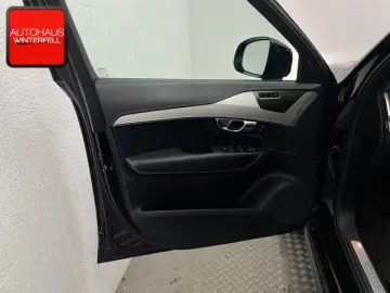 XC90 B5 D PLUS DARK AWD 7SITZ+PANO+AHK+360+MEMO+
