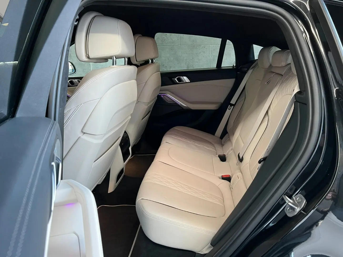 X6 M50i *Laser*Individual*Iconic-Glow*VOLL*