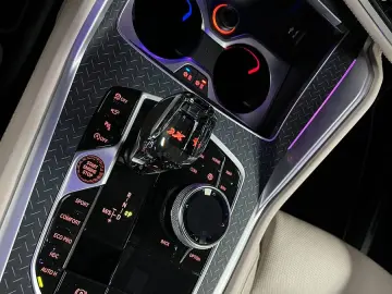 X6 M50i *Laser*Individual*Iconic-Glow*VOLL*