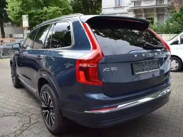 XC90 T8 AWD Plus Bright PANO 360° H&K 20 Zoll