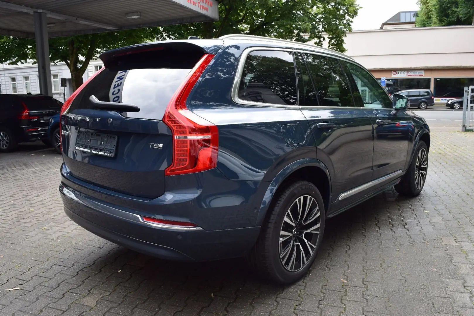 XC90 T8 AWD Plus Bright PANO 360° H&K 20 Zoll