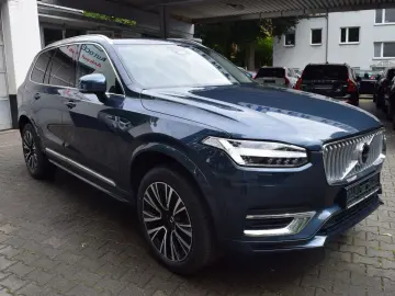 XC90 T8 AWD Plus Bright PANO 360° H&K 20 Zoll