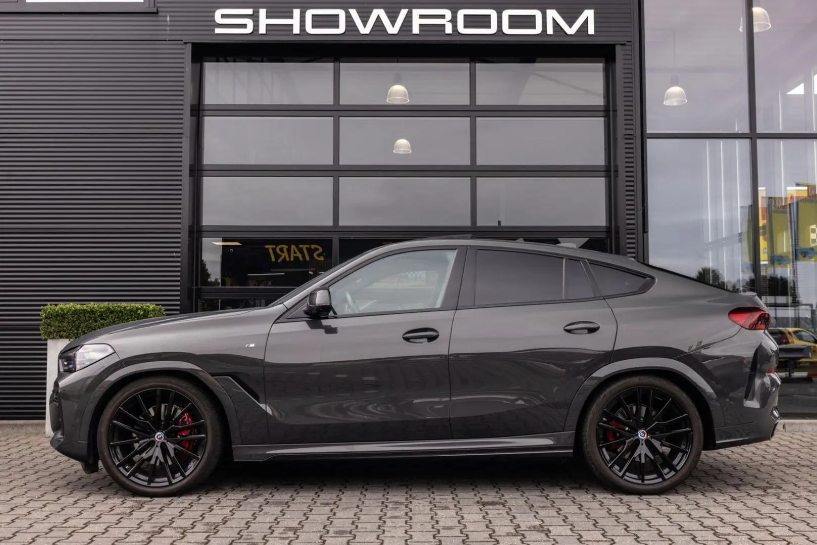 X6 XDrive40i, M-Sport, Pano, B&W Audio, Massage,