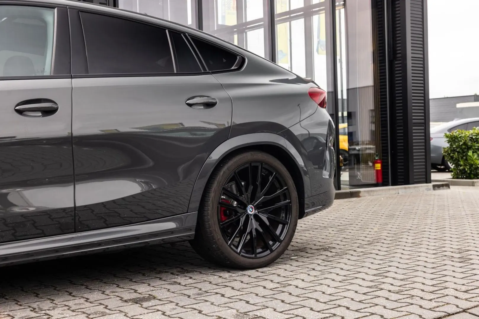 X6 XDrive40i, M-Sport, Pano, B&W Audio, Massage,