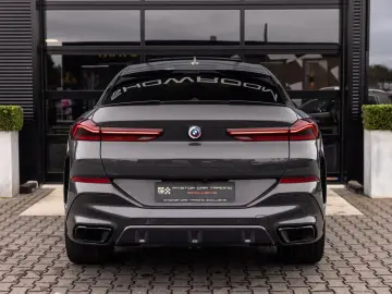 X6 XDrive40i, M-Sport, Pano, B&W Audio, Massage,
