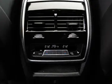 X6 XDrive40i, M-Sport, Pano, B&W Audio, Massage,