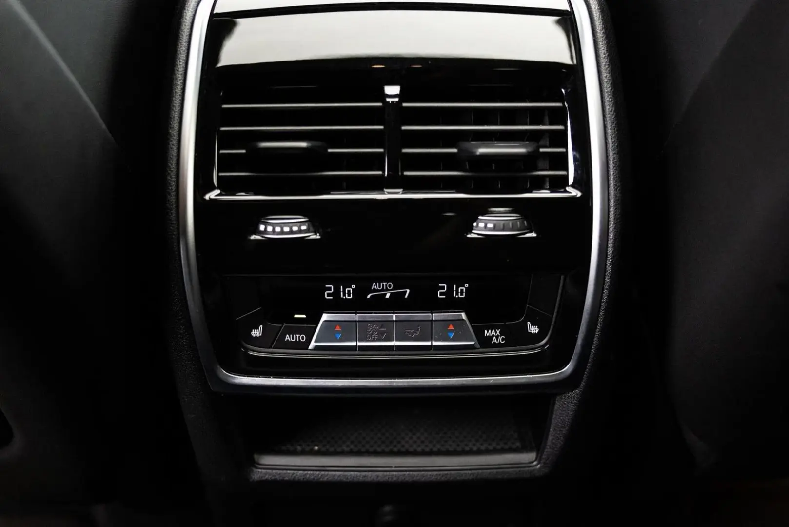 X6 XDrive40i, M-Sport, Pano, B&W Audio, Massage,