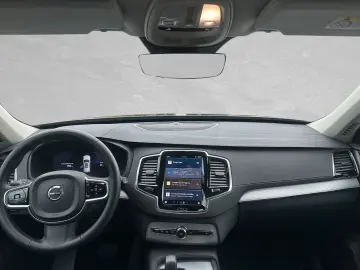 XC90 T8 AWD Recharge Plus Dark 7-Sitzer AHK