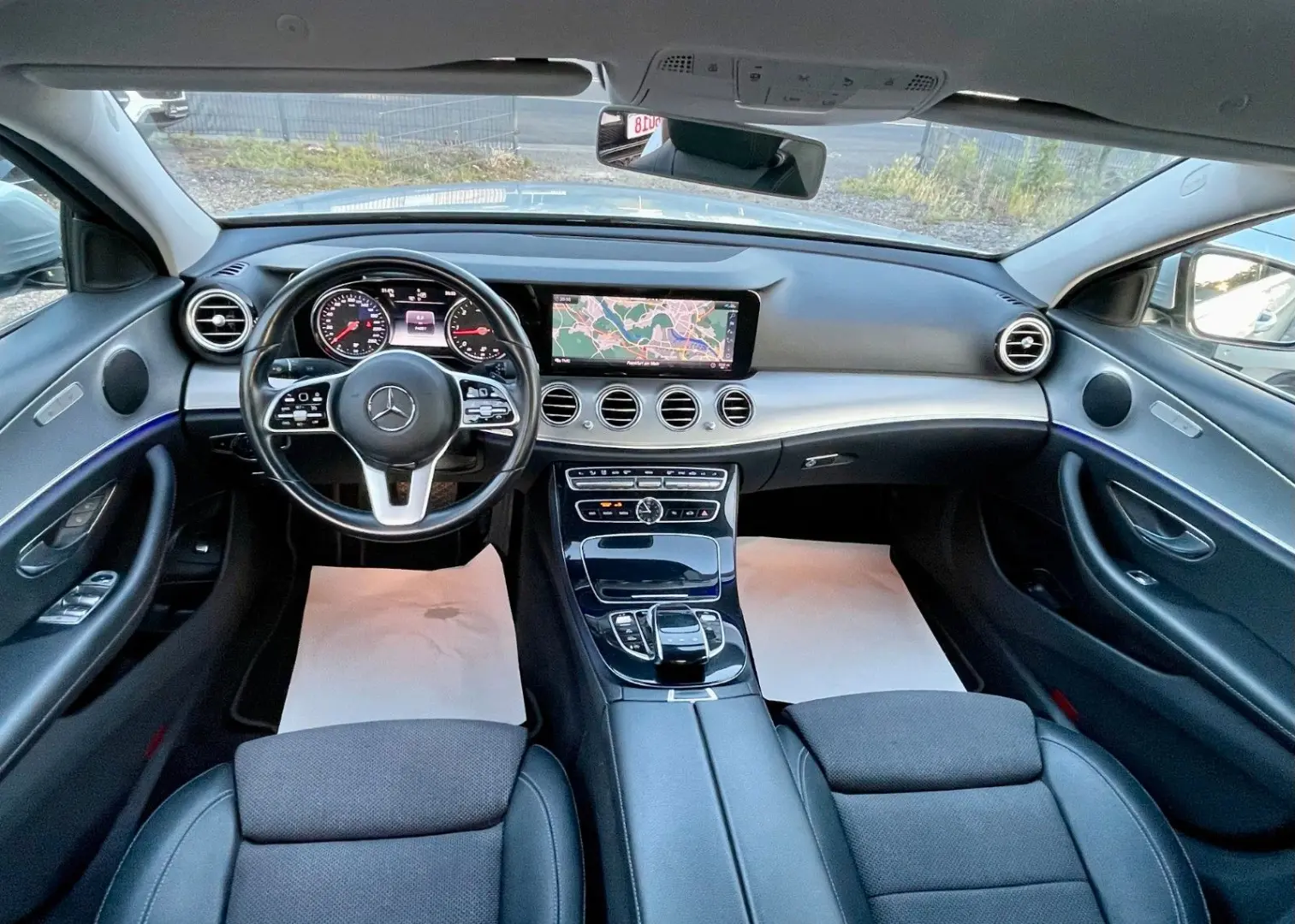 E 200D 9G TRON* MULTI BEAM* AMBIENT*T.LEDER*360°
