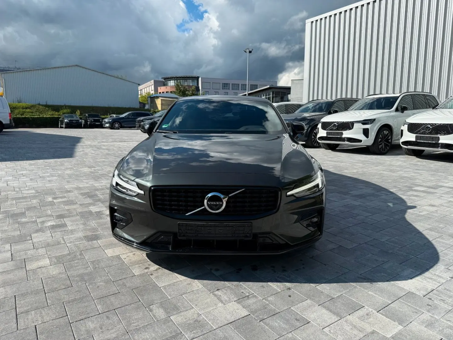 S60 B4 R-DESIGN+PDC+360°+PDC+LEDER+EL.SITZE++