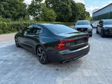 S60 B4 R-DESIGN+PDC+360°+PDC+LEDER+EL.SITZE++