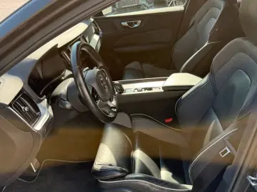 S60 B4 R-DESIGN+PDC+360°+PDC+LEDER+EL.SITZE++